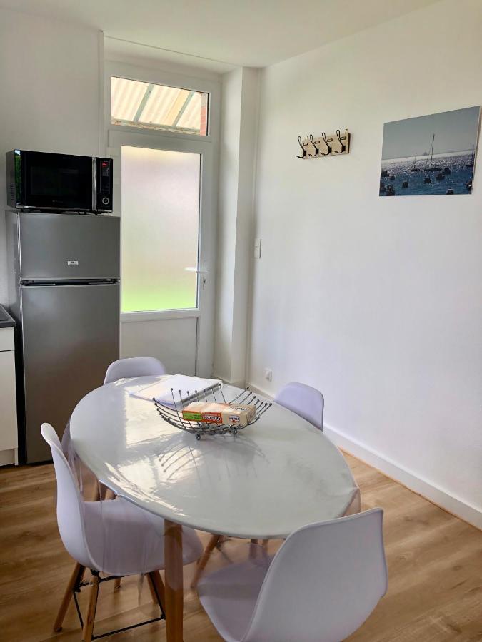 Maison De Campagne Cosy Et Calme Roz sur Couesnon Bagian luar foto